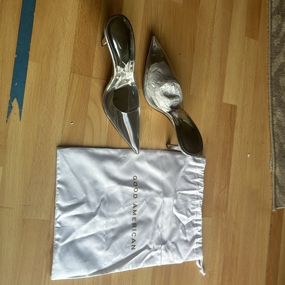 Good American Cinderella clear mule NWOT 11 - Picture 8 of 8